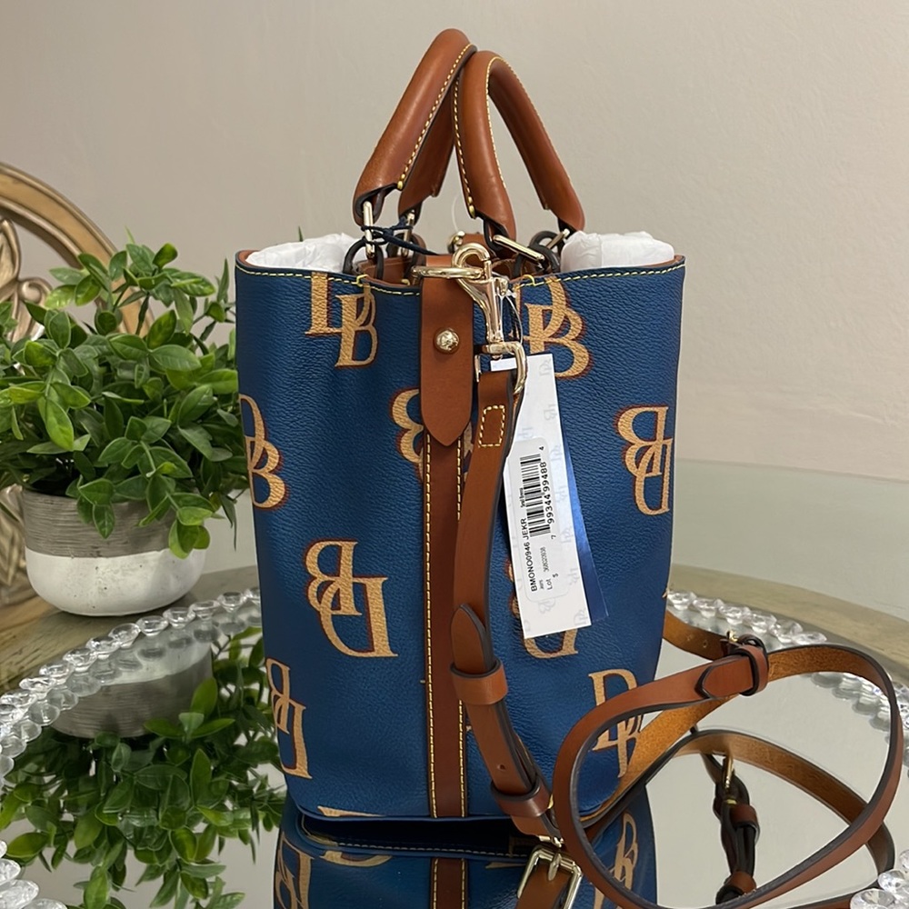 DOONEY & BOURKE 🌟 Monogram Small Brenna - Picture 8 of 9